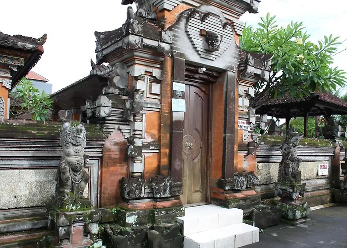 Pande Permai Guest House Maison d'hôtes *